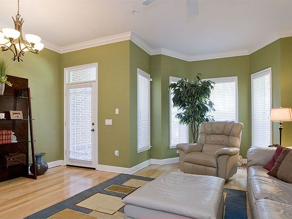 4th image of 1155 Delaney Ave