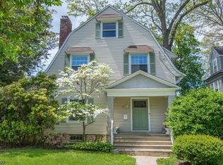 18 Ruthven Pl, Summit, NJ 07901