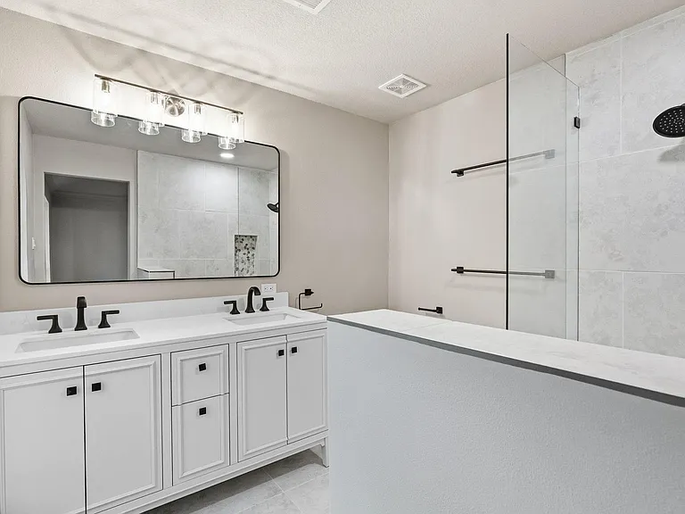 900 Morgan Hill Dr — Photo 17