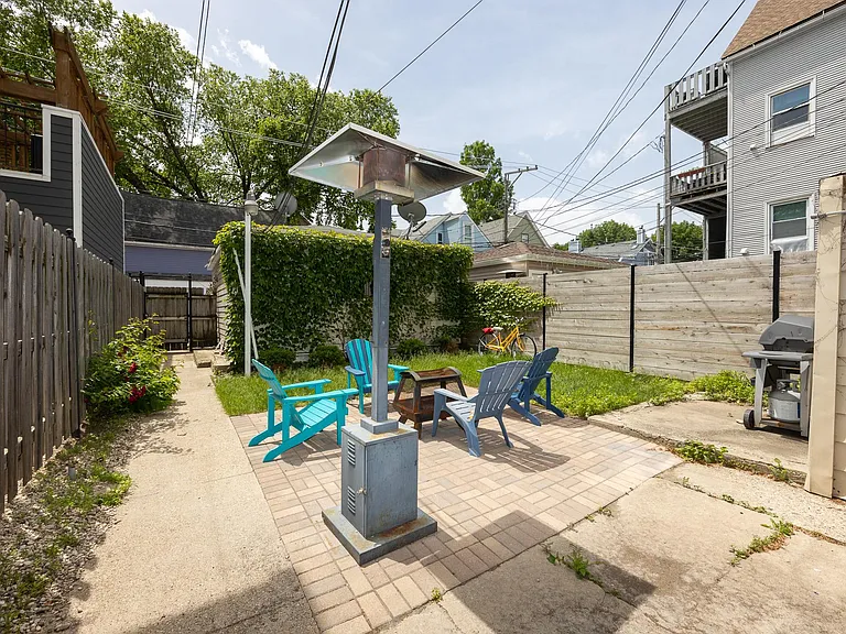 1241 W Barry Ave #1 — Photo 12