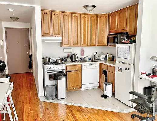 Rented by Jack B Shapiro | media 14