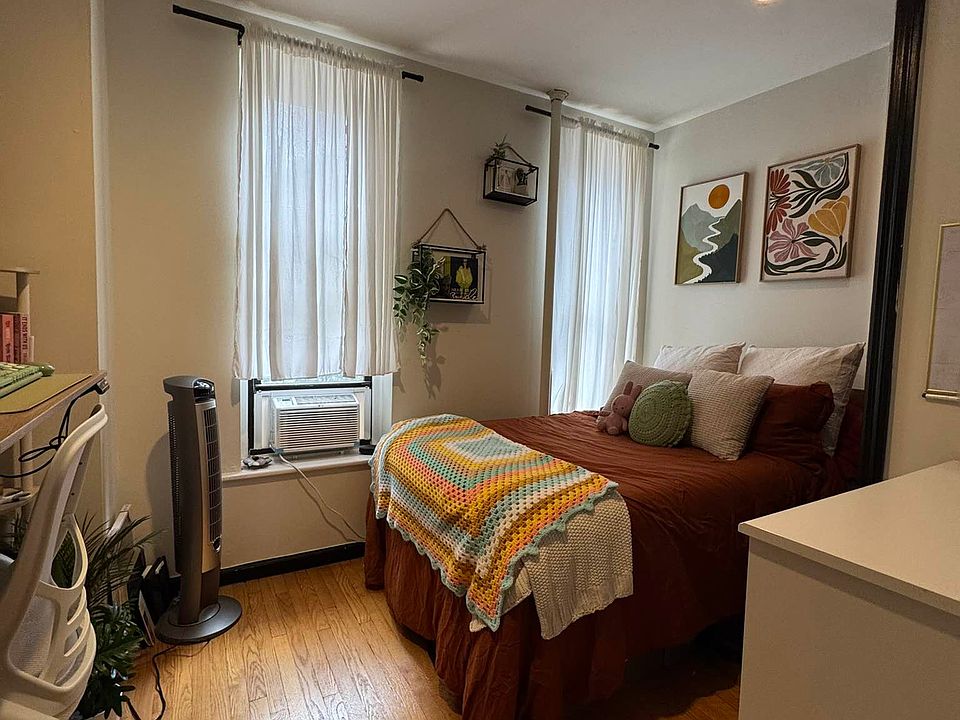 1st image of 1446 1st Ave #4H