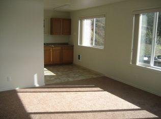 3231 NE Follett St, Roseburg, OR 97470