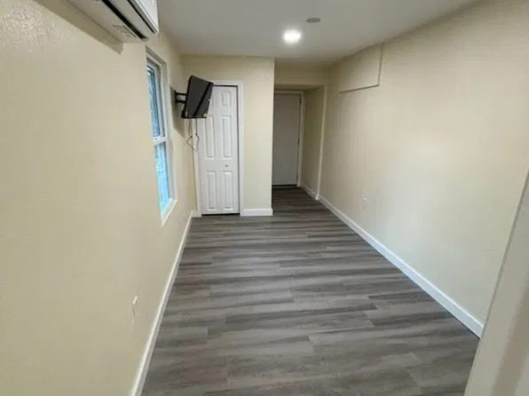 5521 Sharon Ave, Intercession City, FL 33848