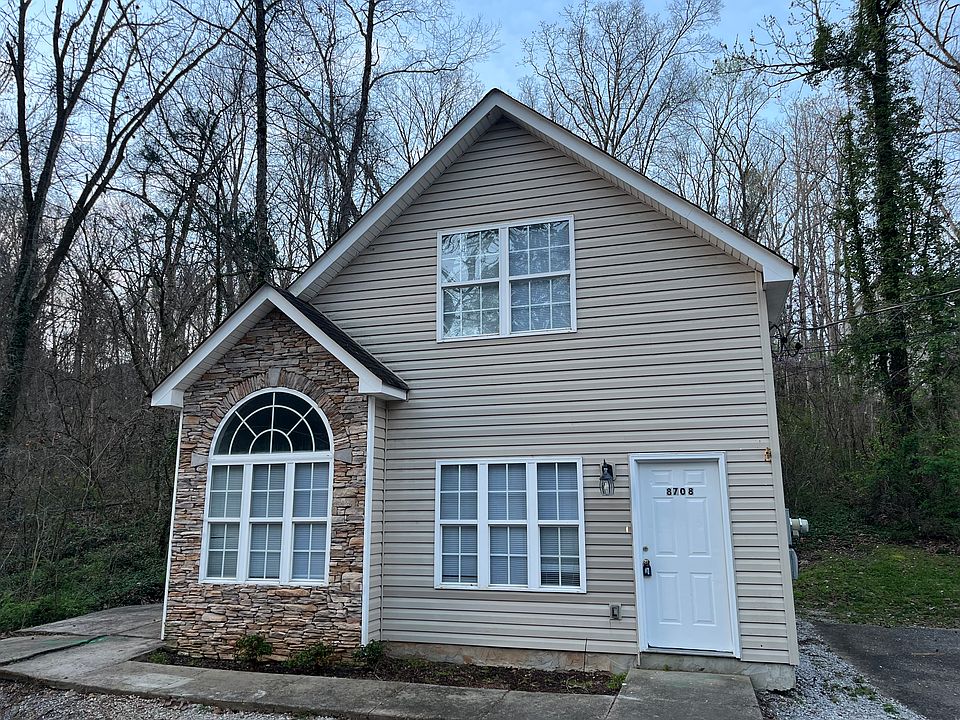 1st image of 8708 Igou Gap Rd