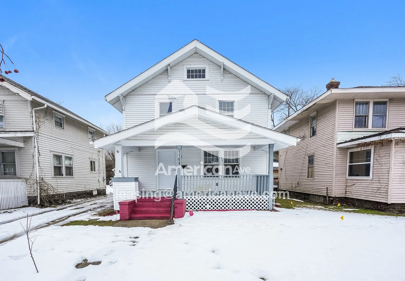 3 bed, 1.0 bath, 1175 sqft, $1,062 — Photo 1