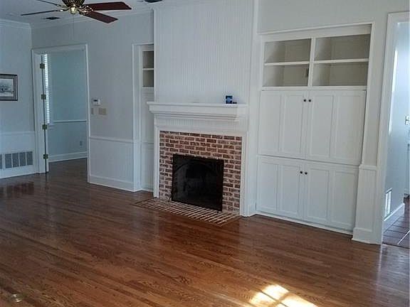 5th image of 13 Fair Green Dr