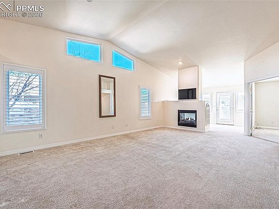 5th image of 2755 Quail Rdg