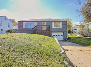 3522 Jackson St, Saint Joseph, MO 64507