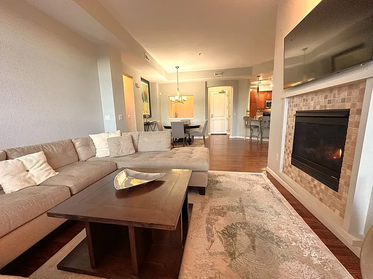 7865 Vallagio Ln #303 — Photo 9