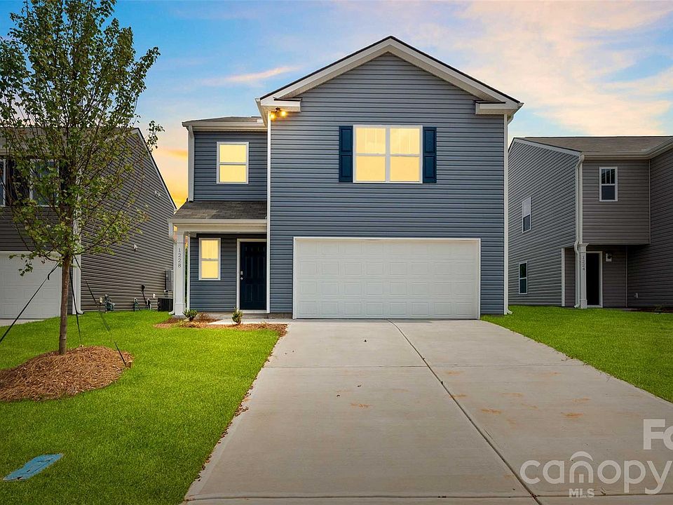 1st image of 31 Katherine Emilie Dr