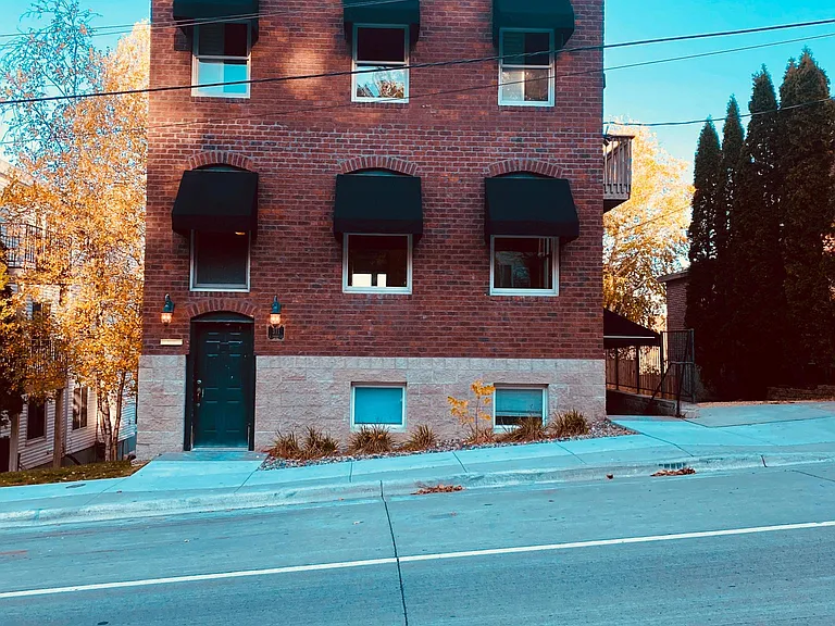 311 3rd St S #3 — Photo 38