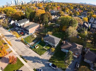 387 Hounslow Ave, Toronto, ON M2R1H7