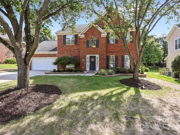 597 Gatsby Pl NW, Concord, NC 28027