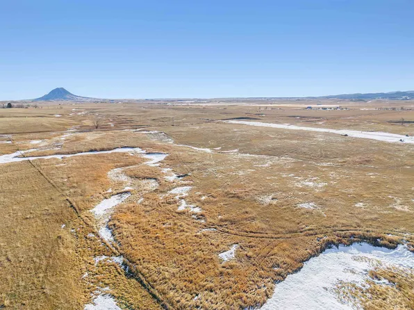 2 Wildflower Pl, Whitewood, SD 57793