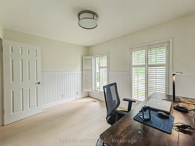 1454 Oakhill Dr — Photo 21