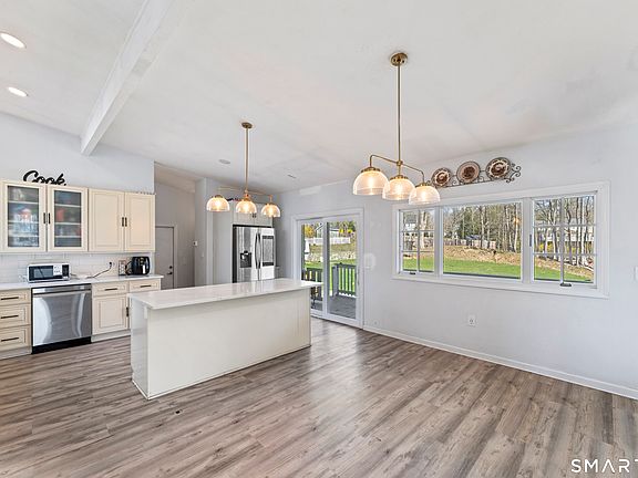 5th image of 80 Harvey Road