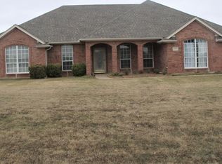 1005 Glenwood Dr, Joshua, TX 76058