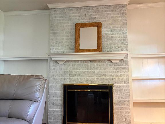 4th image of 4324 Royalview Rd