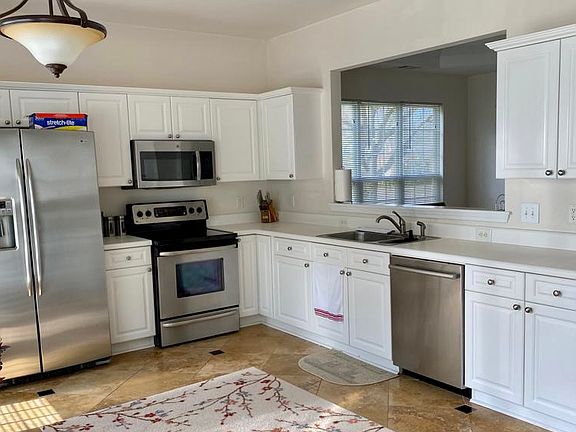 5th image of 9721 Northfork Dr