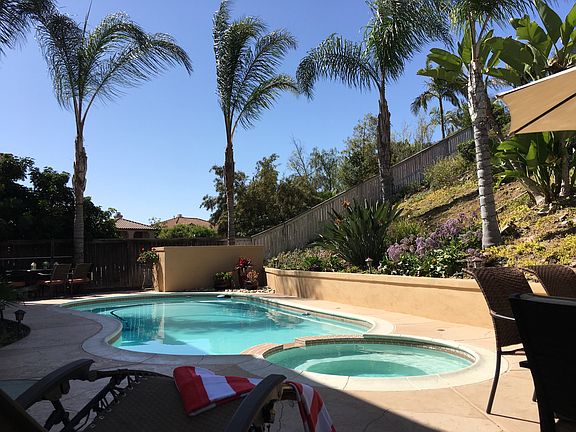 4th image of 10718 El Caballo Ave