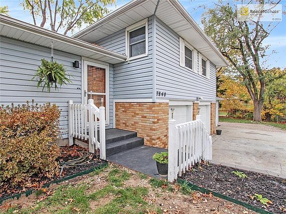 3rd image of 7840 Lathrop Ct