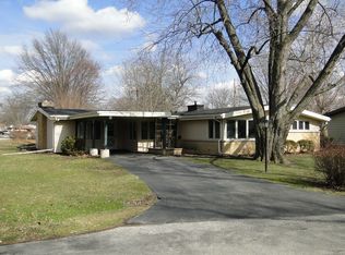 1120 Westview Dr, Kankakee, IL 60901