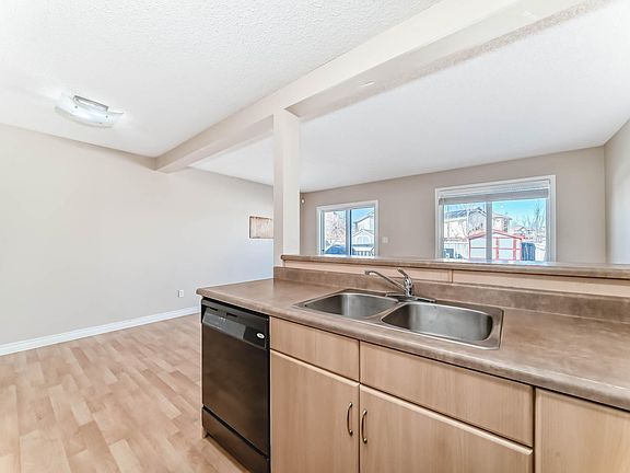 5th image of 5922 164th Ave NW