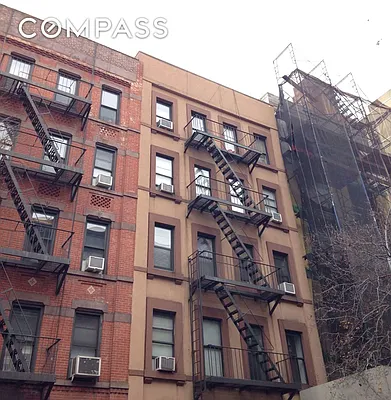 Rented by Compass | media 7