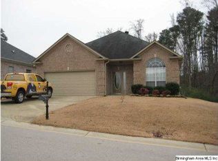 237 Springdale Dr, Gardendale, AL 35071