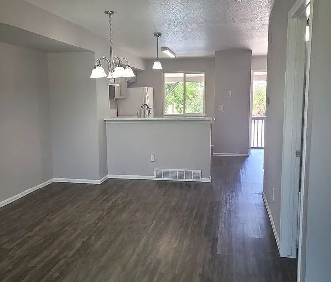 5447 N Fiesta Ln — Photo 8
