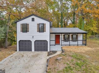 5438 Martins Crossing Rd, Stone Mountain, GA 30088