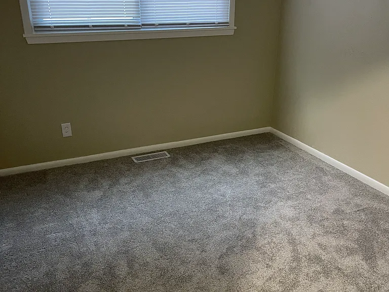 1824 Fairmont Dr — Photo 8