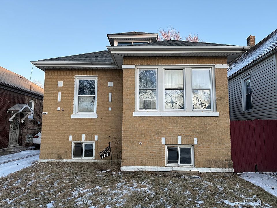 1st image of 9111 S Blackstone Ave