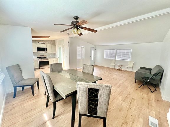 3rd image of 6550 Pyramid Way Spc 24