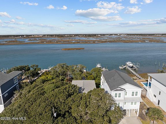 5th image of 452 N Anderson Boulevard