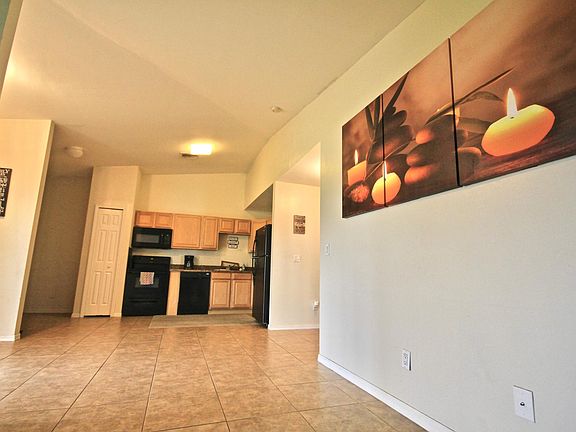 2nd image of 137 Milwaukee Blvd #137