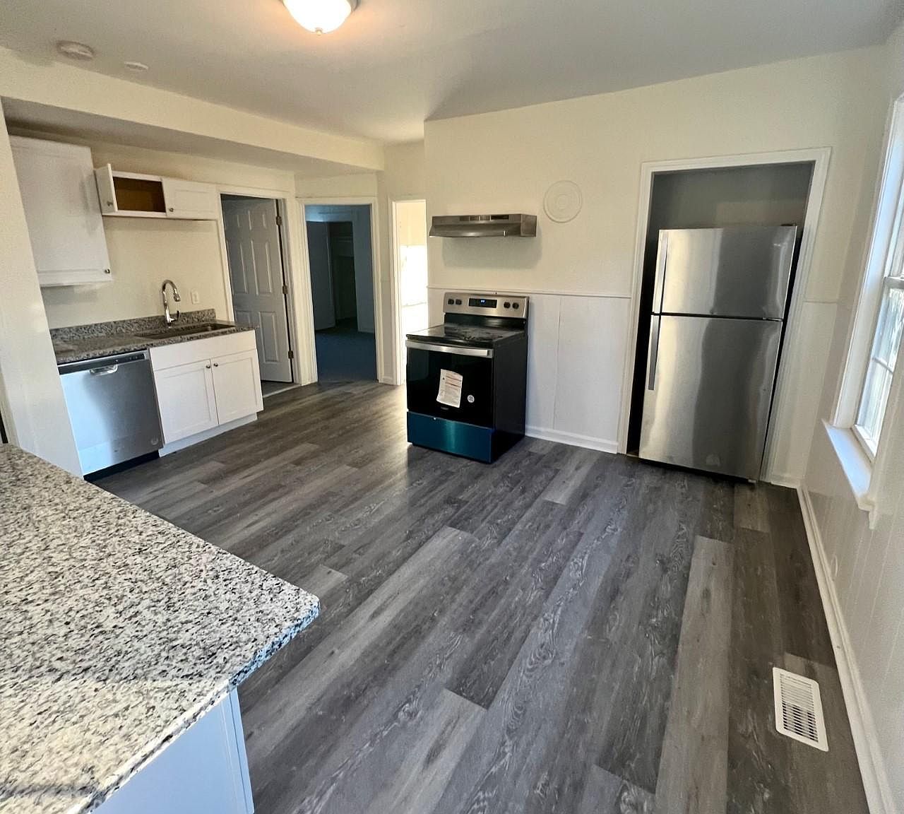 10 Lamartine St, Worcester, MA 01610 Zillow