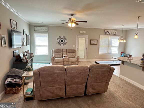 2nd image of 229 Hallie Ln