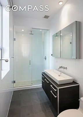 Rented by Compass | media 28