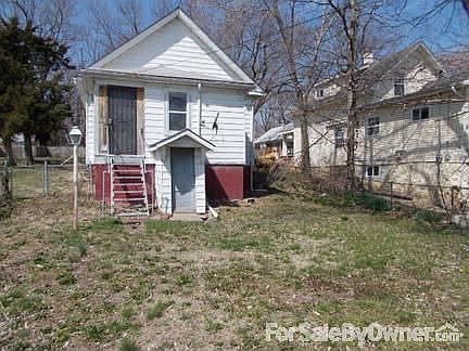 2nd image of 2929 York St