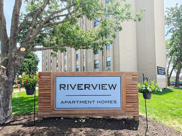 Riverview Apartments