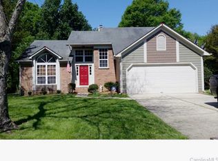 10719 Trumble Ln, Charlotte, NC 28262