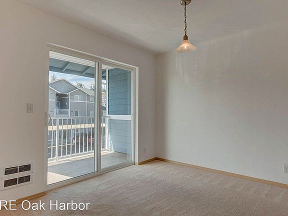 4th image of 1670 SW Mulberry Place B301