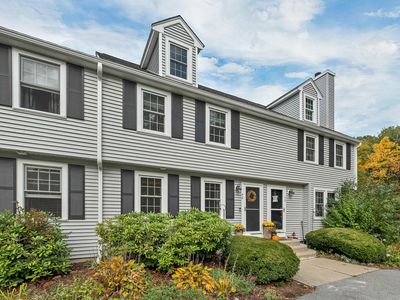 48 Foxmoor Circle, Nashua, NH, 03063