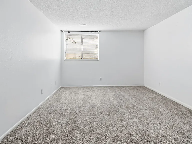 12450 E Cornell Ave #103 — Photo 17