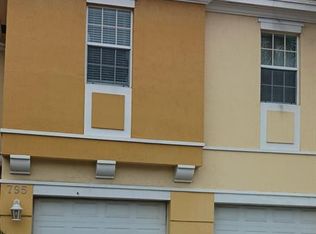 795 Pipers Cay Dr, West Palm Beach, FL 33415