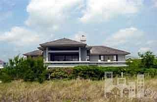 2nd image of 236 N Beach Road
