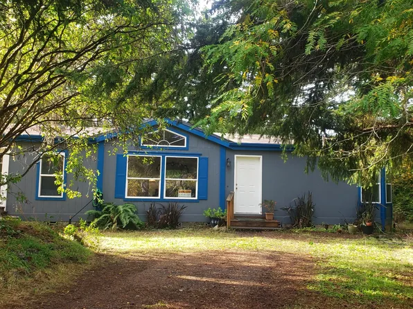 71378 Crannog Rd, North Bend, OR 97459