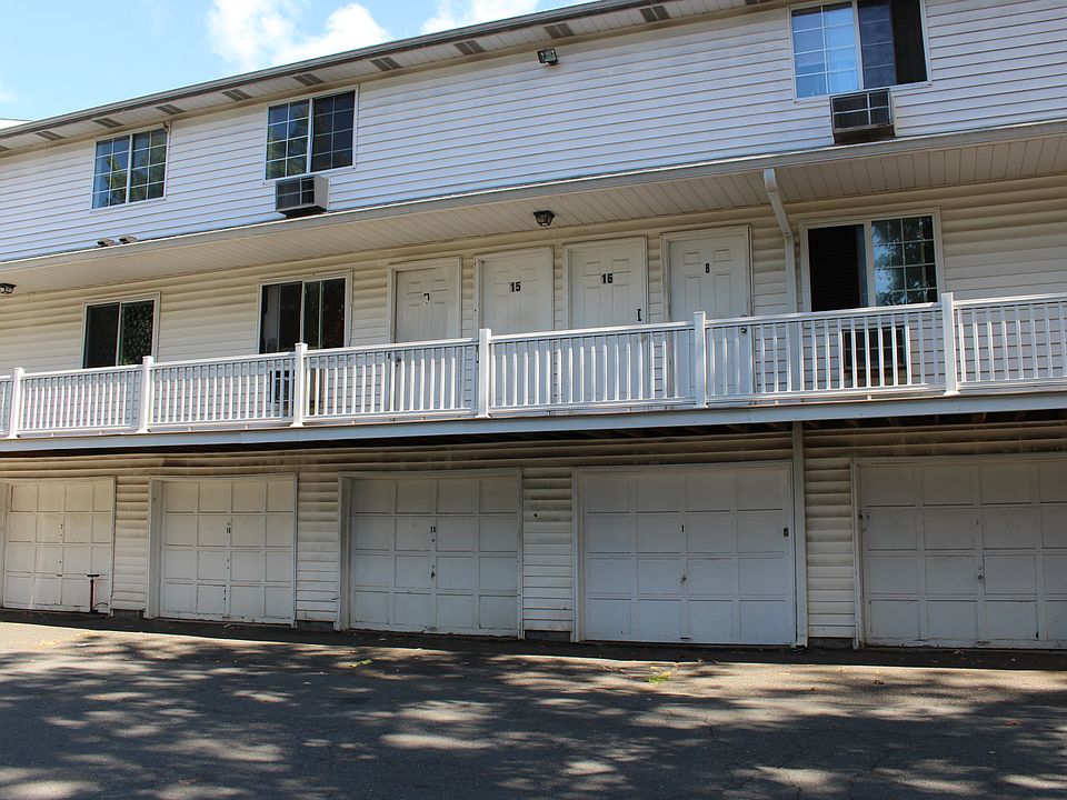 Garage under the condo